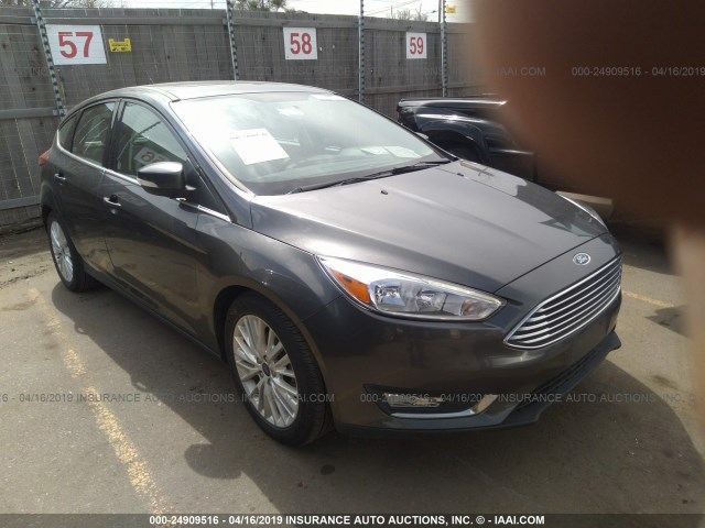 1FADP3N29JL326734 - 2018 FORD FOCUS TITANIUM GRAY photo 1