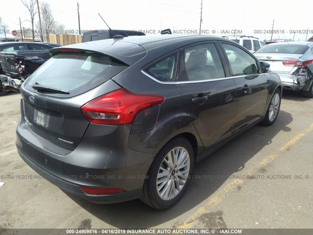 1FADP3N29JL326734 - 2018 FORD FOCUS TITANIUM GRAY photo 4