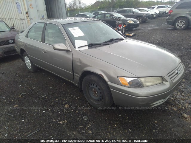 JT2BG22K4W0146613 - 1998 TOYOTA CAMRY CE/LE/XLE GRAY photo 1