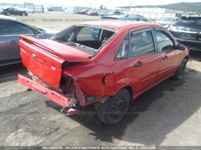 1FAFP34N37W353696 - 2007 FORD FOCUS ZX4/S/SE/SES RED photo 4