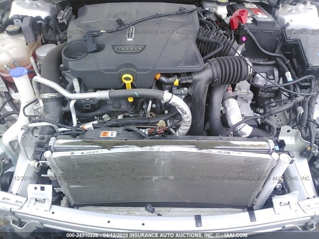 1LN6L9RP9H5609099 - 2017 LINCOLN CONTINENTAL RESERVE SILVER photo 10