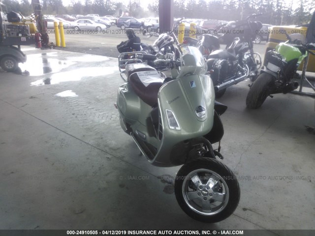 ZAPM459L595502551 - 2009 VESPA GTS 250 GREEN photo 1