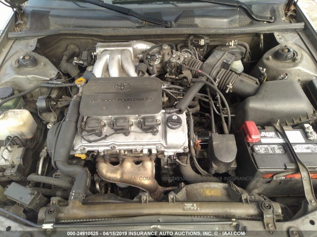 JT2BF22K8W0098925 - 1998 TOYOTA CAMRY CE/LE/XLE 金色 照片 10