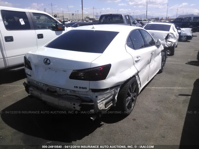 JTHBK262985084615 - 2008 LEXUS IS 250 WHITE photo 4