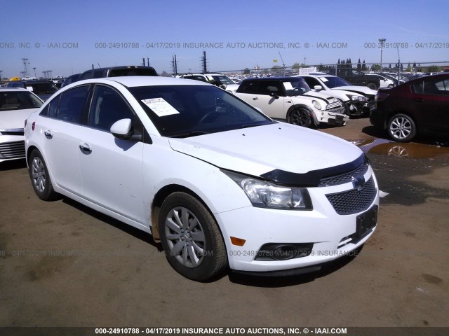 1G1PF5S92B7303905 - 2011 CHEVROLET CRUZE LT WHITE photo 1