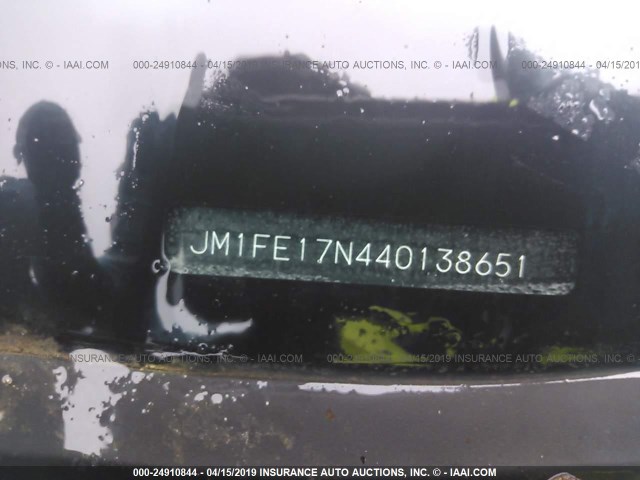 JM1FE17N440138651 - 2004 MAZDA RX8 RED photo 9