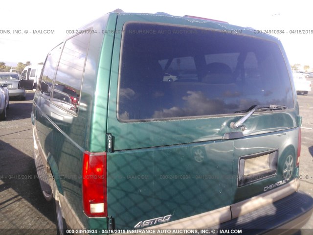 1GNDM19W0YB131360 - 2000 CHEVROLET ASTRO GREEN photo 3