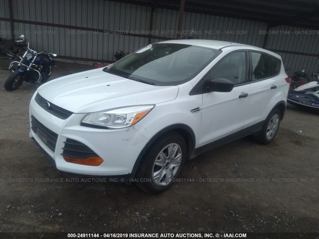 1FMCU0F75FUB74259 - 2015 FORD ESCAPE S WHITE photo 2