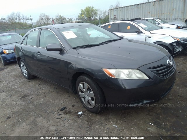 4T1BE46K47U190331 - 2007 TOYOTA CAMRY NEW GENERAT CE/LE/XLE/SE GRAY photo 1