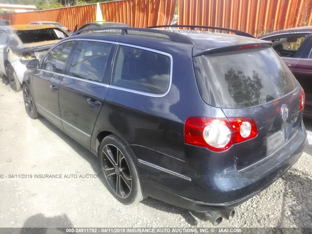 WVWXK73CX8E115565 - 2008 VOLKSWAGEN PASSAT WAGON TURBO BLUE photo 3