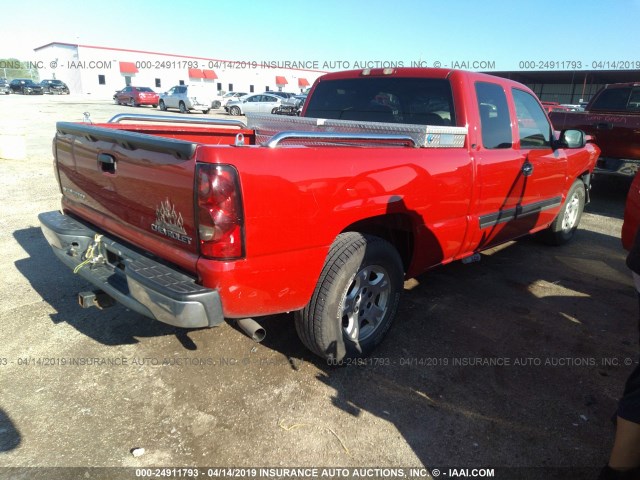 2GCEC19V951292776 - 2005 CHEVROLET SILVERADO C1500 RED photo 4