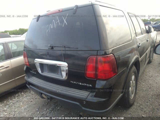 5LMFU27545LJ12844 - 2005 LINCOLN NAVIGATOR 黑色 照片 4