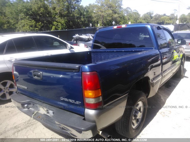 2GCEC19V4Y1359420 - 2000 CHEVROLET SILVERADO C1500 BLUE photo 4