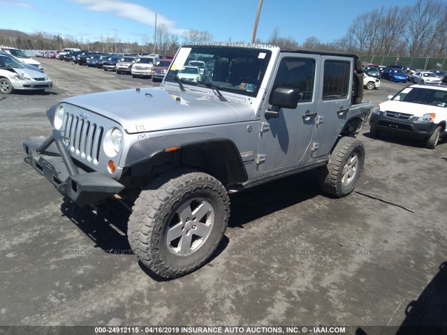 1J4GA59167L163520 - 2007 JEEP WRANGLER SAHARA SILVER photo 2