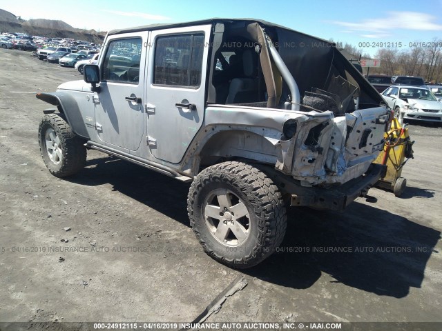 1J4GA59167L163520 - 2007 JEEP WRANGLER SAHARA SILVER photo 3