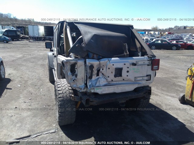 1J4GA59167L163520 - 2007 JEEP WRANGLER SAHARA SILVER photo 6