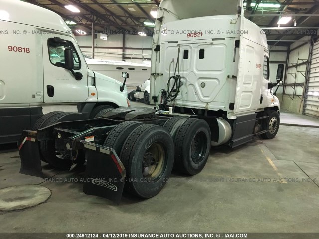 1FUJGLBG8ELFJ5020 - 2014 FREIGHTLINER CASCADIA 125  Unknown photo 4