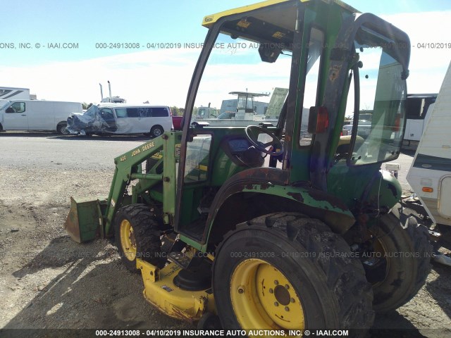 LV4200H320692 - 2000 JOHN DEERE 4200 4X4  GREEN photo 3