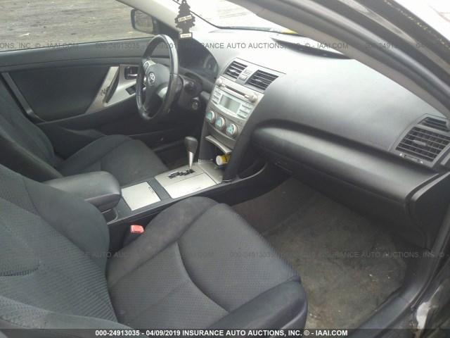 4T1BE46K78U219743 - 2008 TOYOTA CAMRY CE/LE/XLE/SE 黑色 照片 5