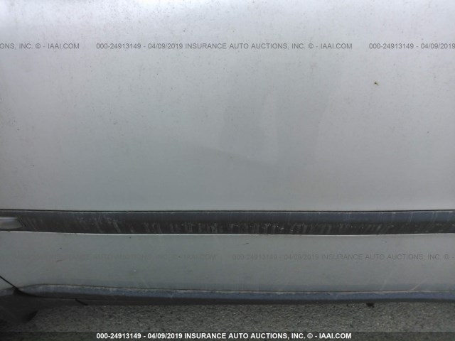 YV1CZ59H041050402 - 2004 VOLVO XC90 SILVER photo 6