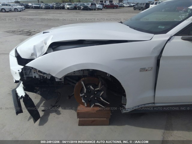 1FA6P8CFXJ5143391 - 2018 FORD MUSTANG GT WHITE photo 6