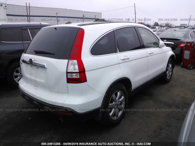 JHLRE48767C123105 - 2007 HONDA CR-V EXL WHITE photo 4