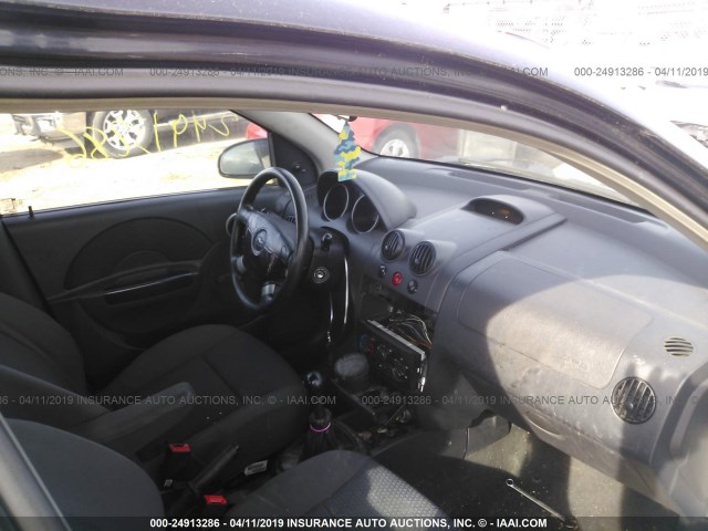 KL1TD66698B049155 - 2008 CHEVROLET AVEO LS BLACK photo 5