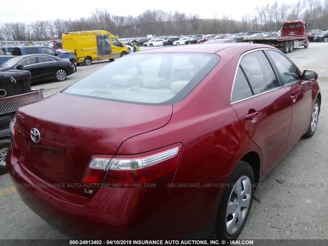 4T4BE46K79R050783 - 2009 TOYOTA CAMRY SE/LE/XLE RED photo 4