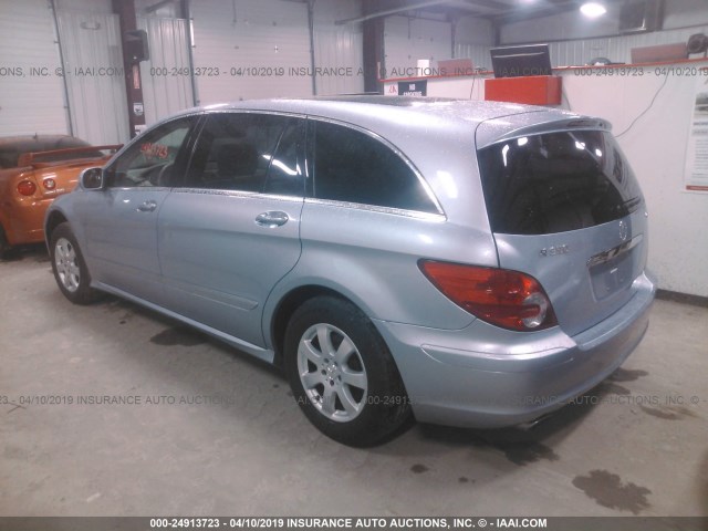 4JGCB65E47A039365 - 2007 MERCEDES-BENZ R BLUE photo 3