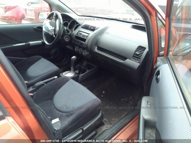 JHMGD38648S015399 - 2008 HONDA FIT SPORT ORANGE photo 5