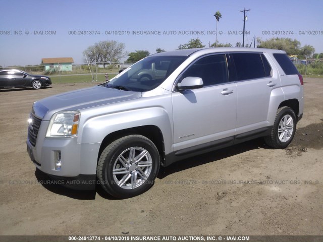 2CTALBEW5A6292777 - 2010 GMC TERRAIN SLE SILVER photo 2