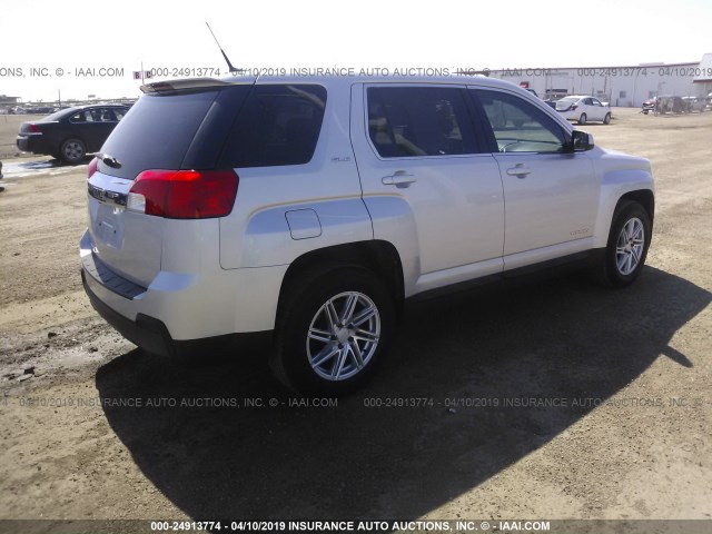 2CTALBEW5A6292777 - 2010 GMC TERRAIN SLE SILVER photo 4