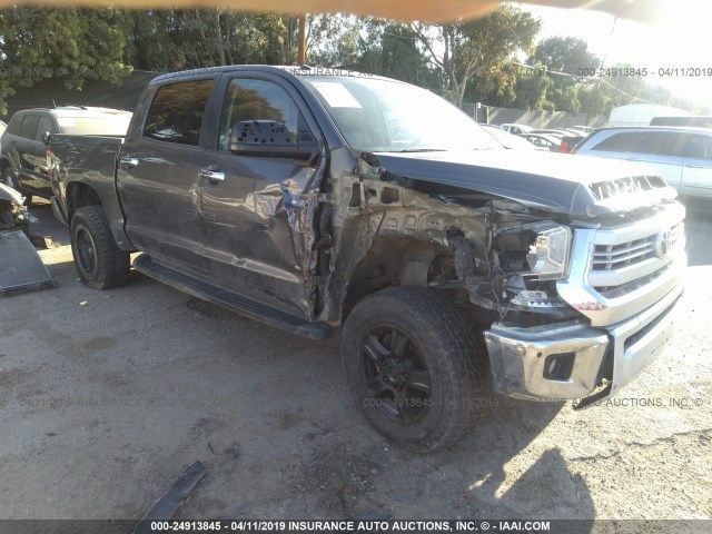 5TFAY5F19FX428370 - 2015 TOYOTA TUNDRA CREWMAX 1794/PLATINUM GRAY photo 1