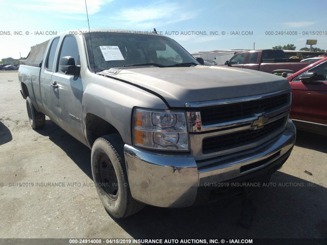 1GCHC29K68E208408 - 2008 CHEVROLET SILVERADO C2500 HEAVY DUTY TAN photo 1