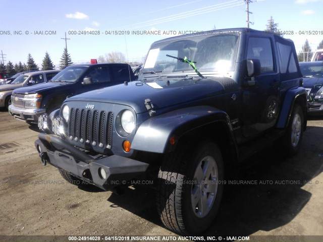 1J4FA54177L205518 - 2007 JEEP WRANGLER SAHARA GREEN photo 2