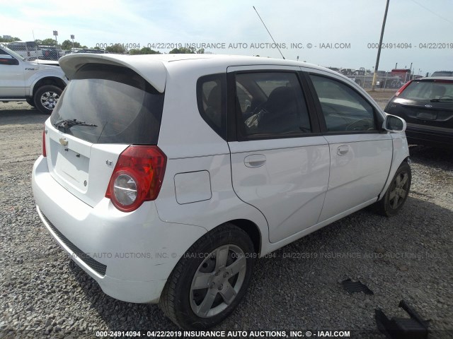 KL1TG6DEXBB147426 - 2011 CHEVROLET AVEO LT WHITE photo 4