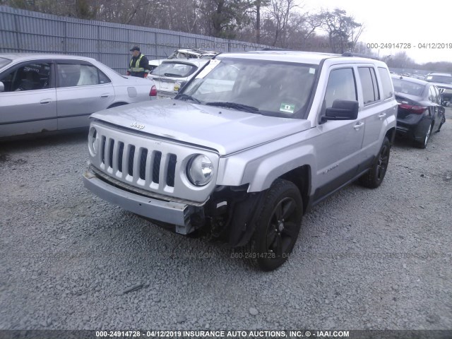 1C4NJRBB3CD537982 - 2012 JEEP PATRIOT SPORT SILVER photo 2