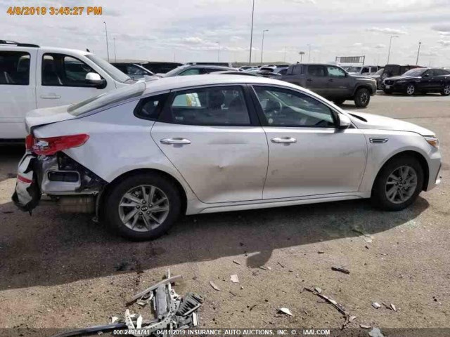 5XXGT4L34KG334648 - 2019 KIA OPTIMA LX/S GRAY photo 11