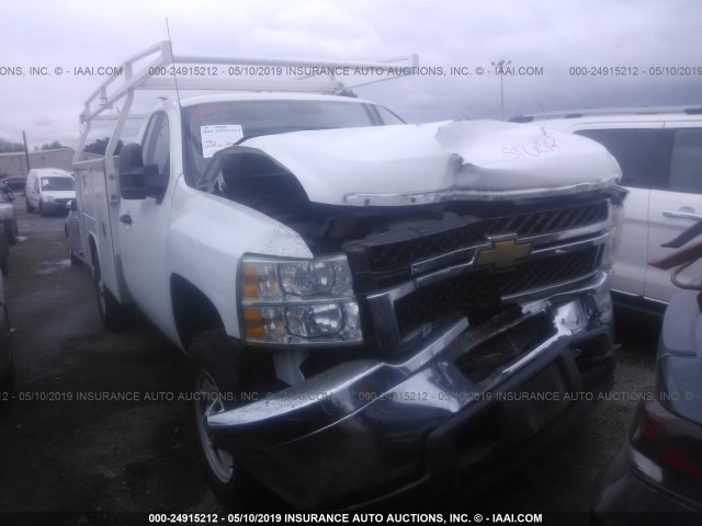 1GB0CVCG4EF166169 - 2014 CHEVROLET SILVERADO C2500 HEAVY DUTY WHITE photo 1