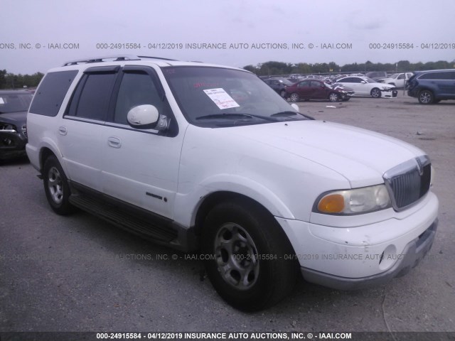 5LMEU27R82LJ01839 - 2002 LINCOLN NAVIGATOR 白色 照片 1