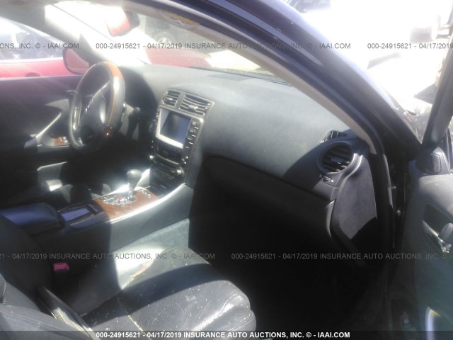 JTHBK262272040973 - 2007 LEXUS IS 250 BLACK photo 5