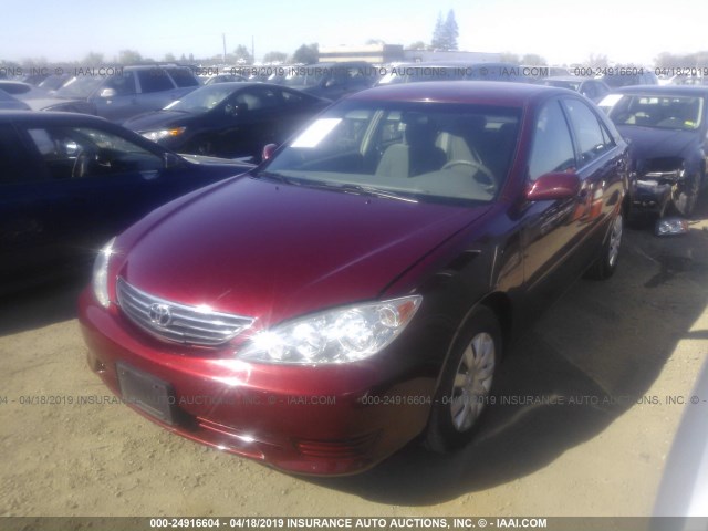 4T1BE32K96U124064 - 2006 TOYOTA CAMRY LE/XLE/SE RED photo 2