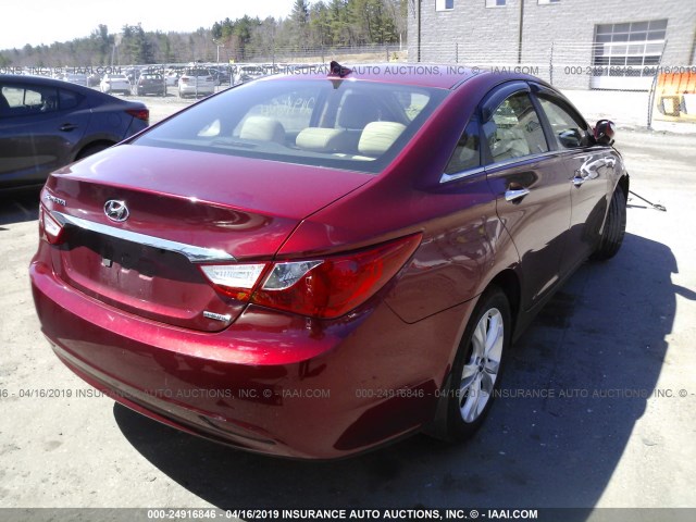 5NPEC4AC8BH305524 - 2011 HYUNDAI SONATA SE/LIMITED RED photo 4