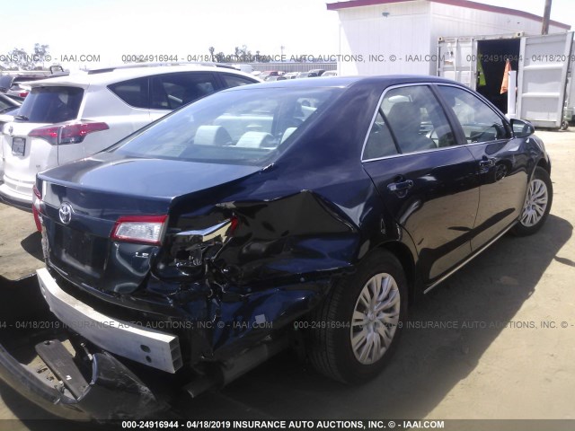4T4BF1FK7ER393969 - 2014 TOYOTA CAMRY L/SE/LE/XLE 深蓝色 照片 4