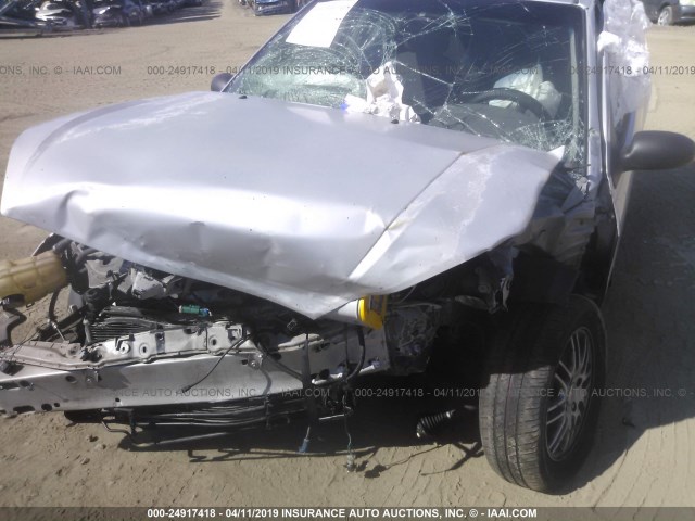 3FAFP37333R175084 - 2003 FORD FOCUS ZX5 SILVER photo 6