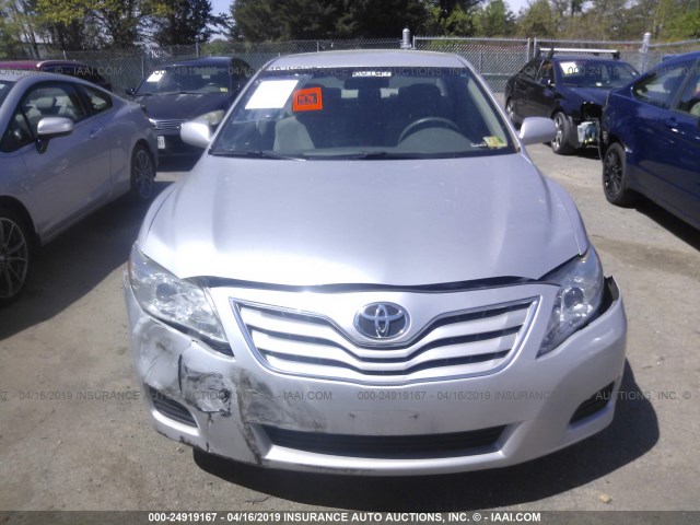 4T1BF3EK6AU061698 - 2010 TOYOTA CAMRY SE/LE/XLE SILVER photo 6