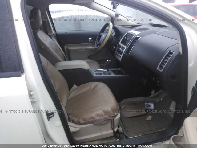 2FMDK38C68BA51455 - 2008 FORD EDGE SEL CREAM photo 5