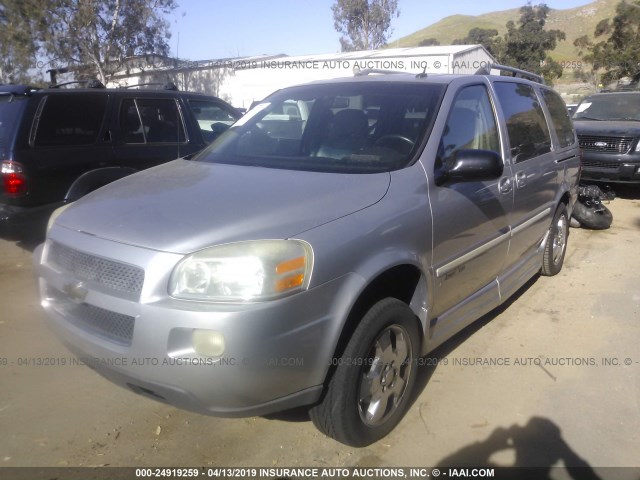 1GBDV131X7D103026 - 2007 CHEVROLET UPLANDER INCOMPLETE SILVER photo 2