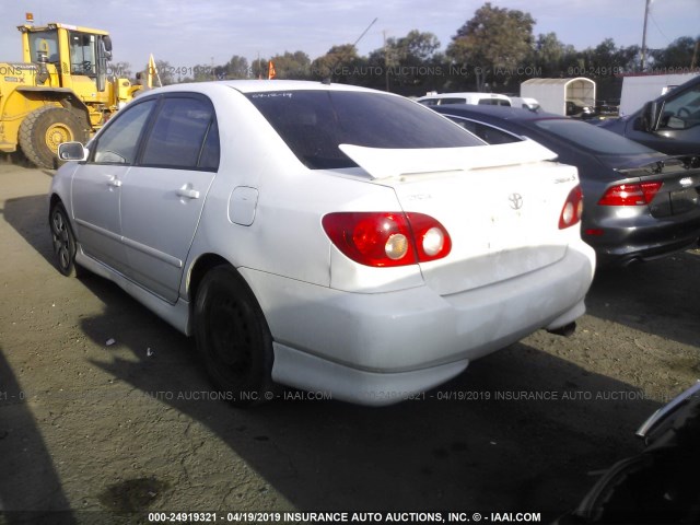 1NXBR30EX6Z600985 - 2006 TOYOTA COROLLA CE/LE/S WHITE photo 3