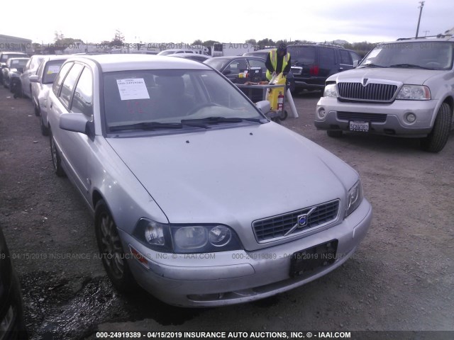 YV1VW27504F057359 - 2004 VOLVO V40 1.9T SILVER photo 1